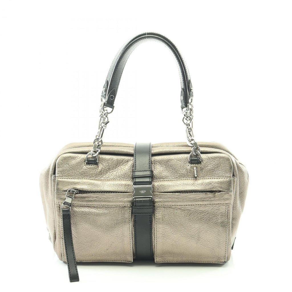 Loewe Lola 26 · Leather