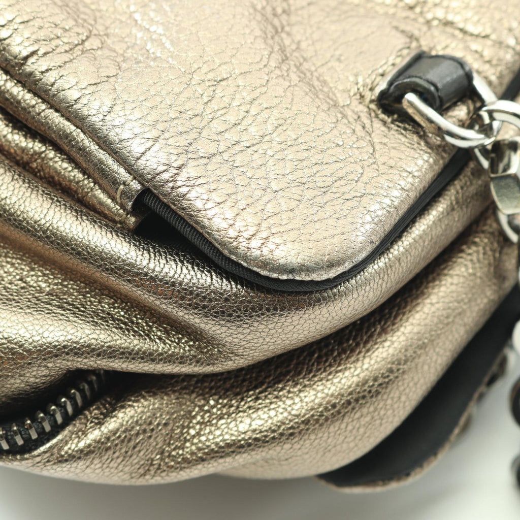 Loewe Lola 26 · Leather