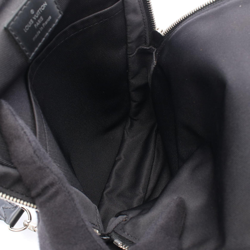 Louis Vuitton Avenue Sling · Damier Graphite