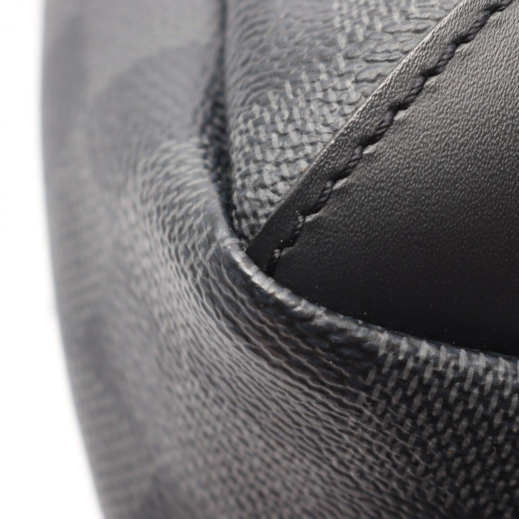 Louis Vuitton Avenue Sling · Damier Graphite