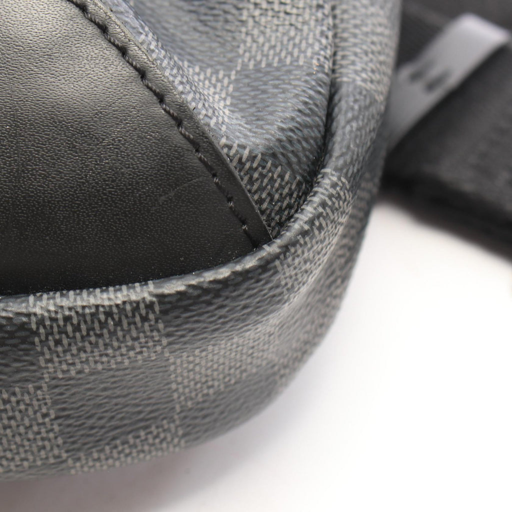 Louis Vuitton Avenue Sling · Damier Graphite