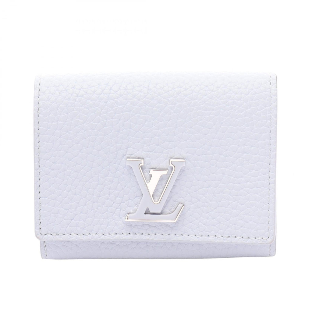 Louis Vuitton Capucines · Leather Wallet