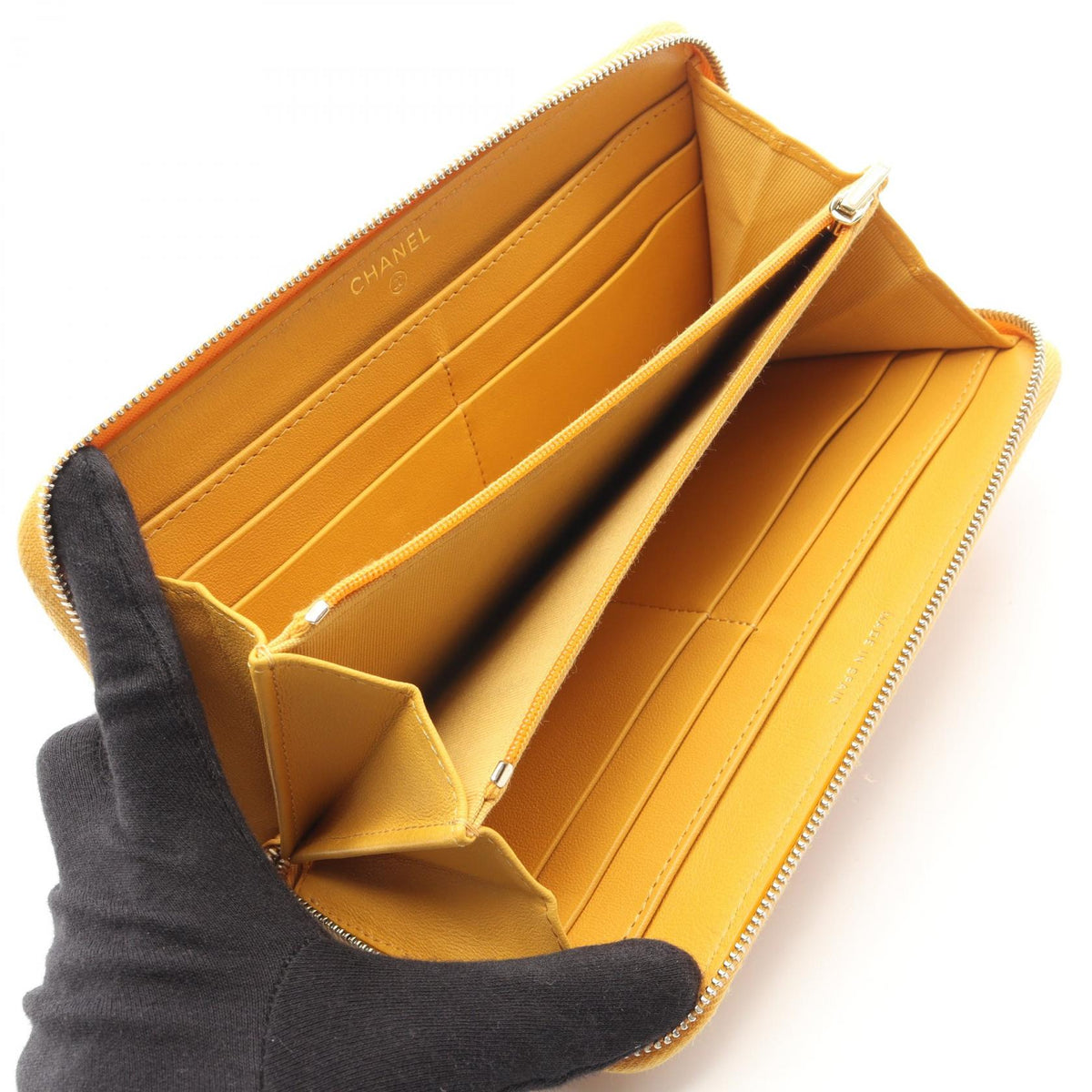 CHANEL Matelassé Wallet · Lambskin