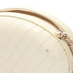 Chanel La Pausa · Chevron V-Stitch