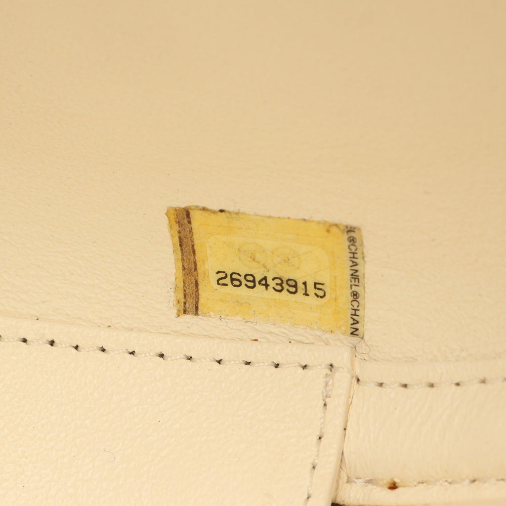 Chanel La Pausa · Chevron V-Stitch