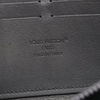 LOUIS VUITTON Zippy · Taurillon Noir