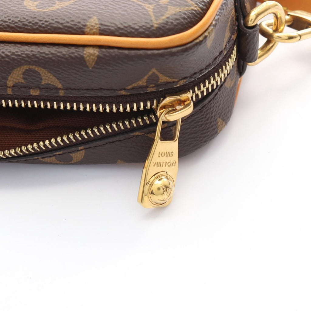 Louis Vuitton Trocadero · Monogram Canvas