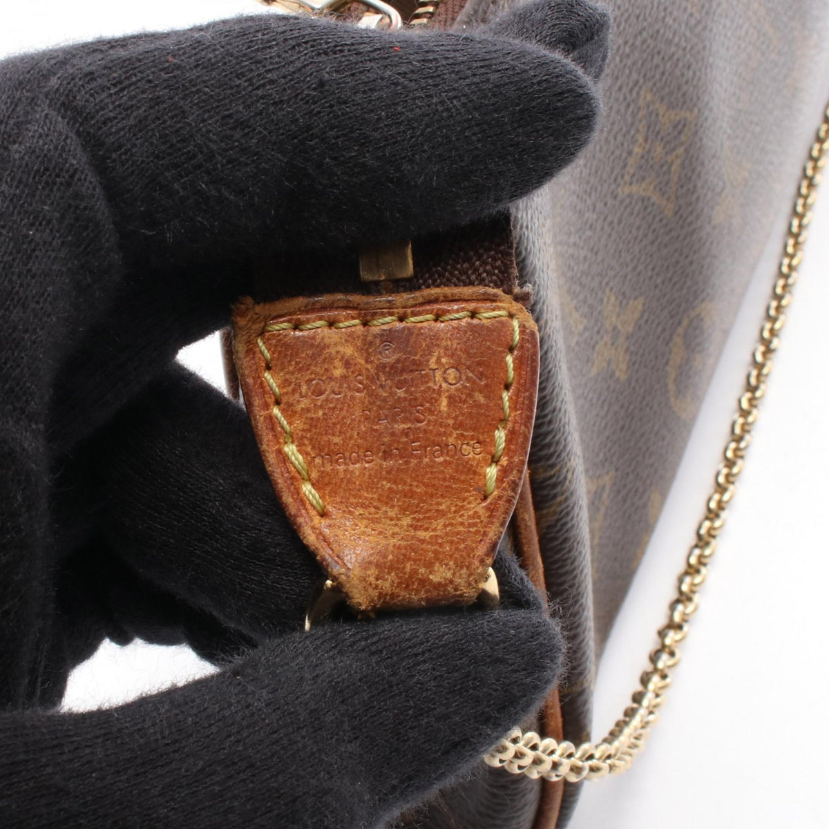 Louis Vuitton Eva · Monogram Canvas