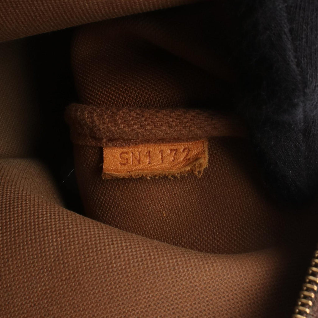 Louis Vuitton Eva · Monogram Canvas
