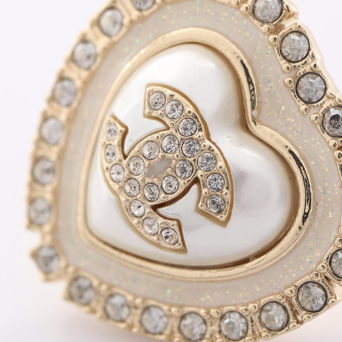 Chanel COCO Mark · Heart Earrings · Pearl