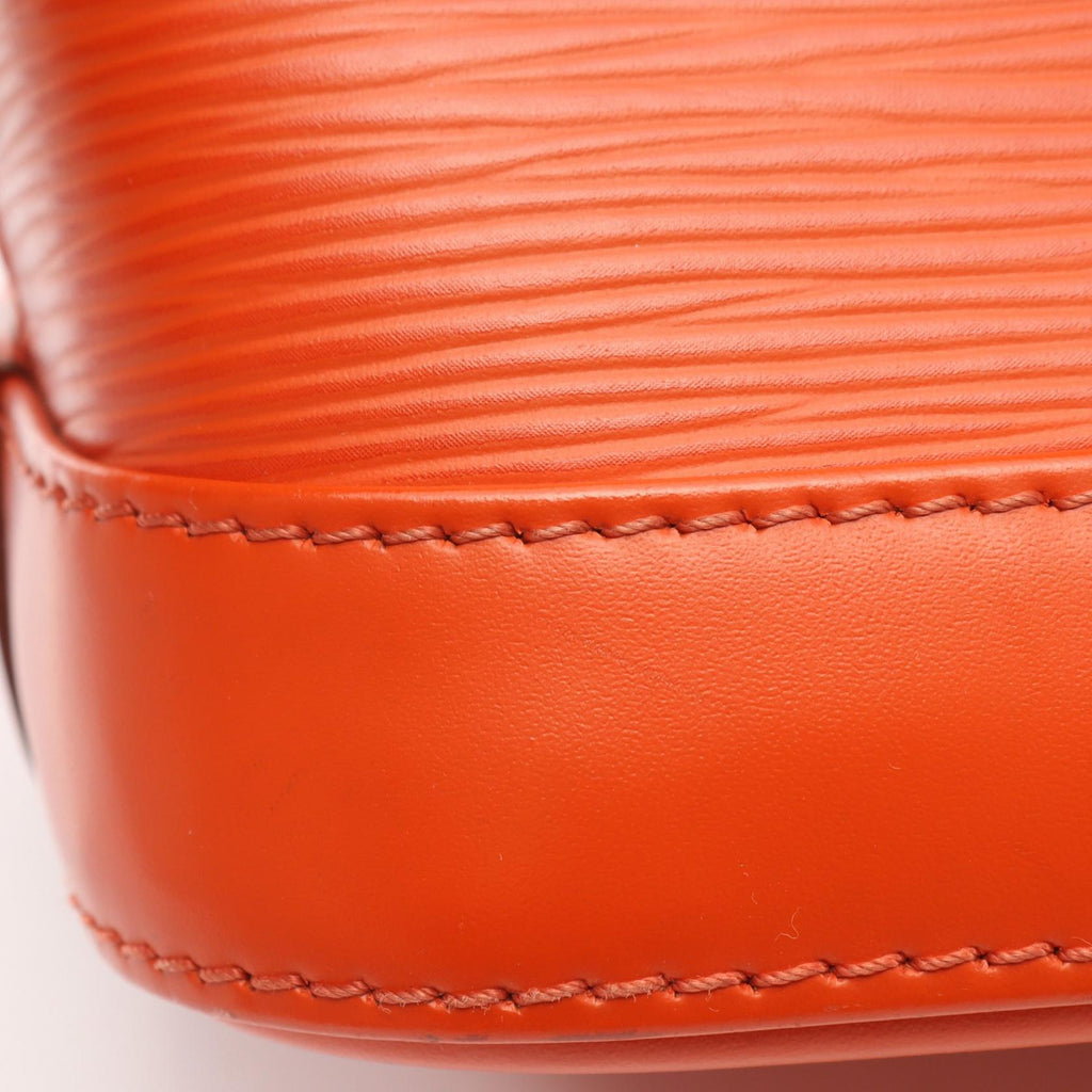 Louis Vuitton Alma BB · Epi Leather