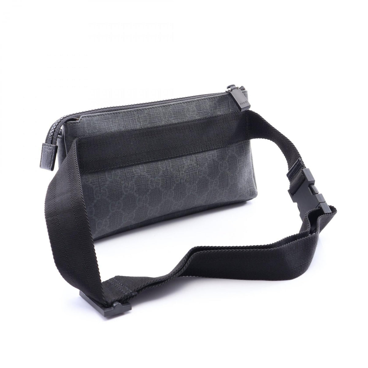 Gucci GG Supreme · Belt Bag