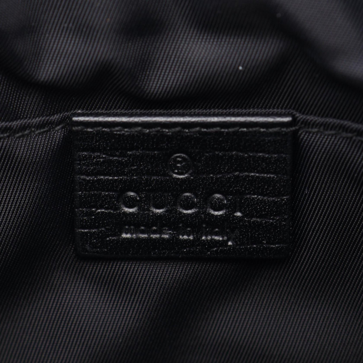 Gucci GG Supreme · Belt Bag