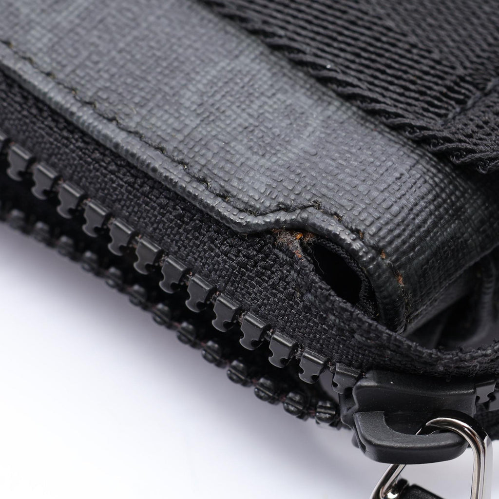 Gucci GG Supreme · Belt Bag