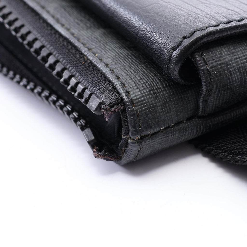 Gucci GG Supreme · Belt Bag