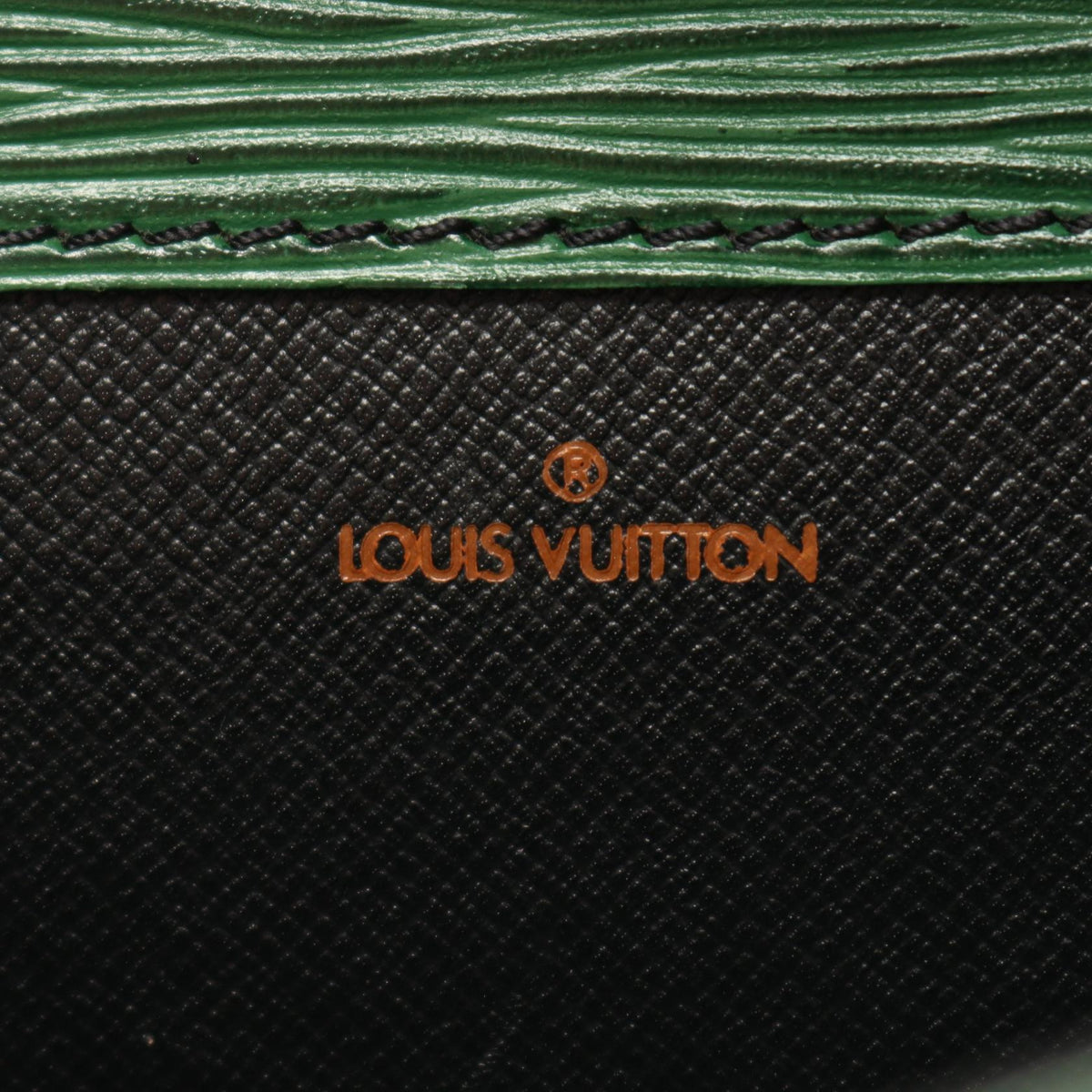 Louis Vuitton Port Document · Epi Borneo