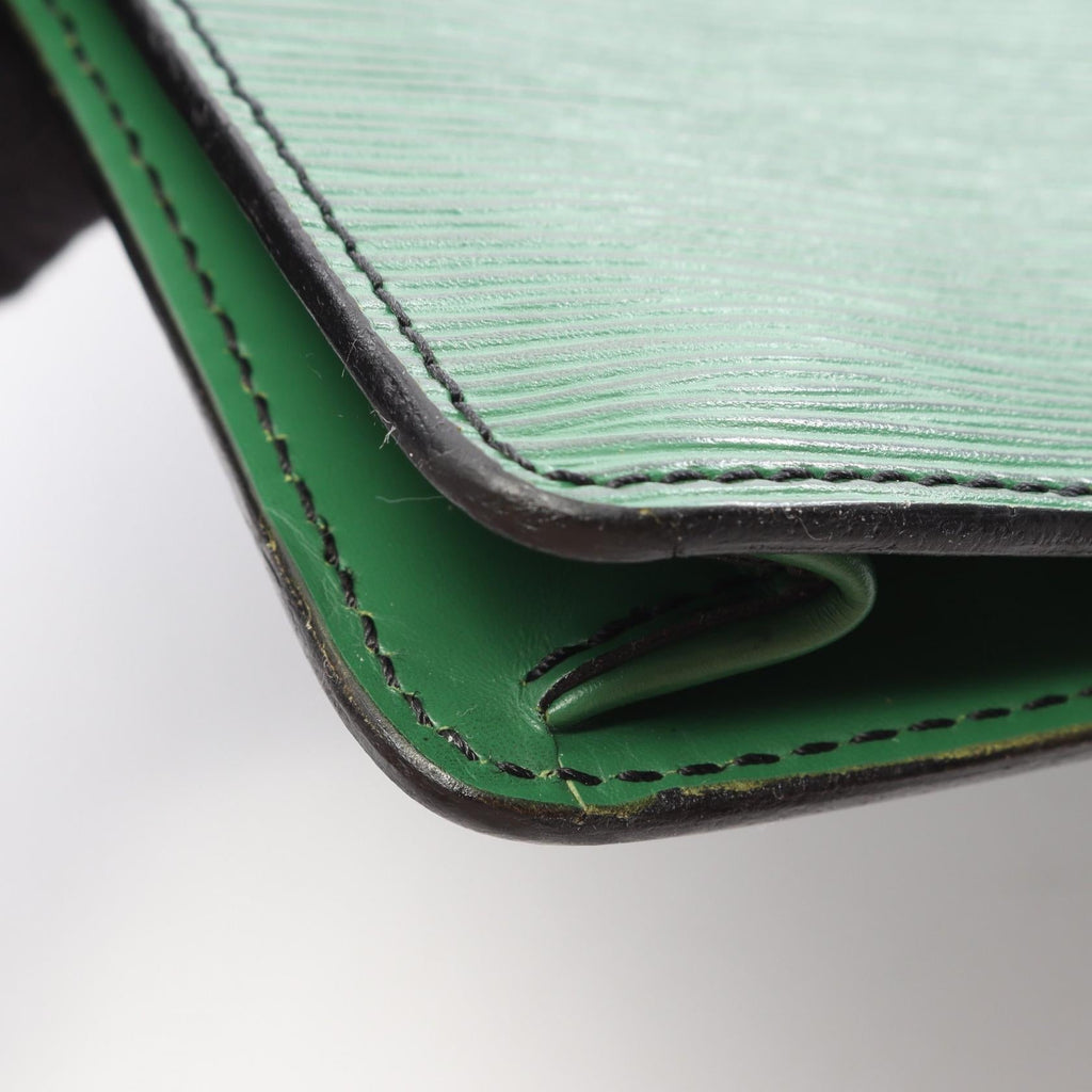 Louis Vuitton Port Document · Epi Borneo