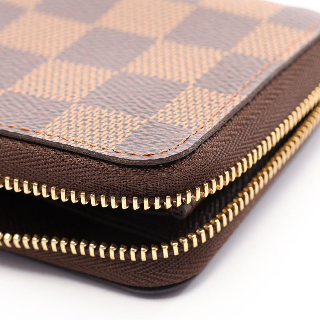 Louis Vuitton · Damier Ebene · Coin Purse