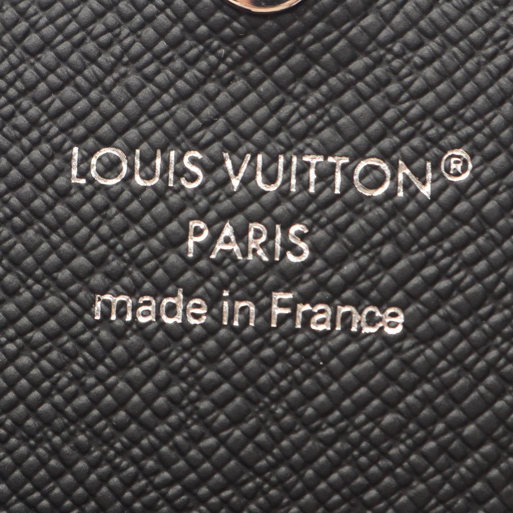 Louis Vuitton Envelop · Monogram Eclipse