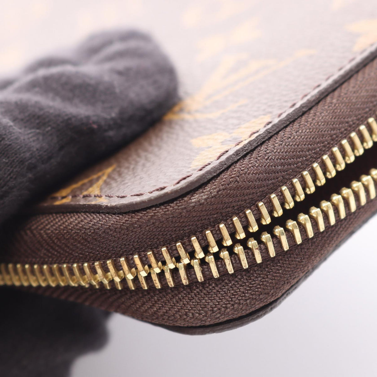 Louis Vuitton Zippy Organizer · Monogram