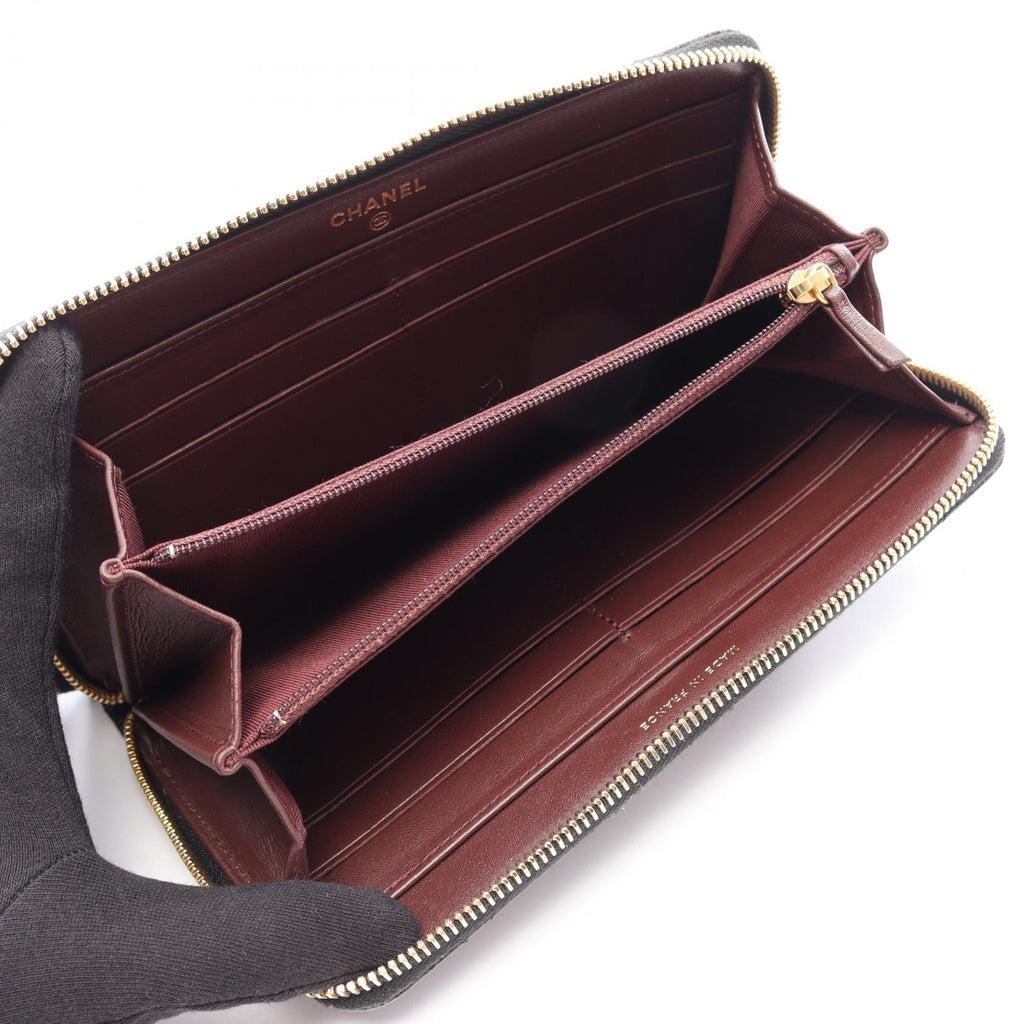 Chanel Matelassé · Calfskin Wallet