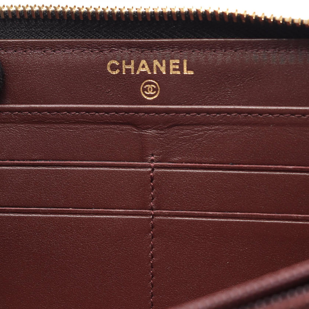 Chanel Matelassé · Calfskin Wallet