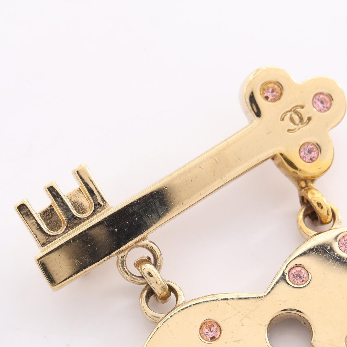 Chanel Heart Rock Brooch · Rhinestone