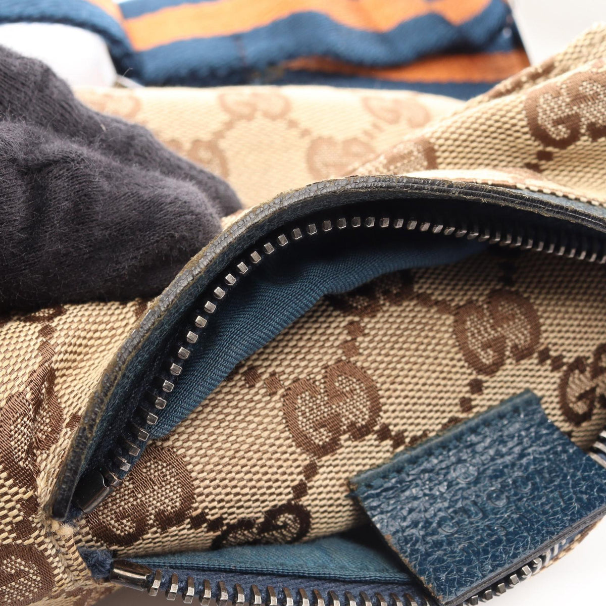 GUCCI GG Canvas · Crossbody Waist Bag