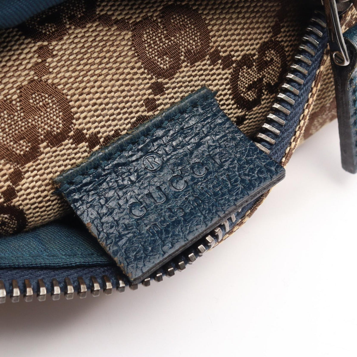 GUCCI GG Canvas · Crossbody Waist Bag