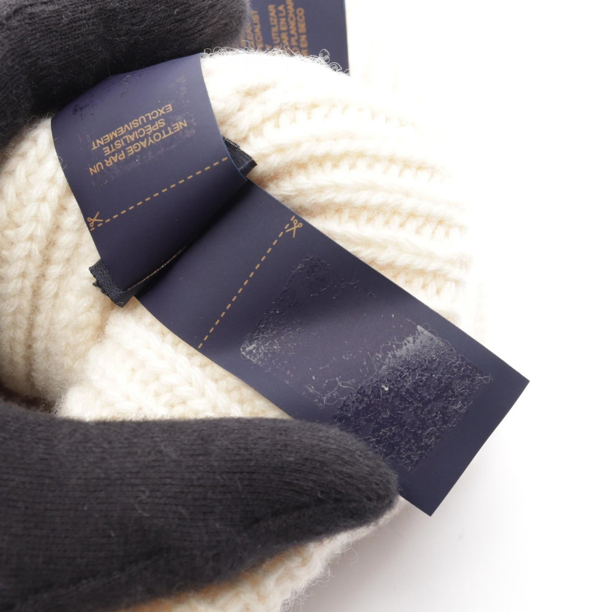 Louis Vuitton LV Headline · Wool Knit Cap