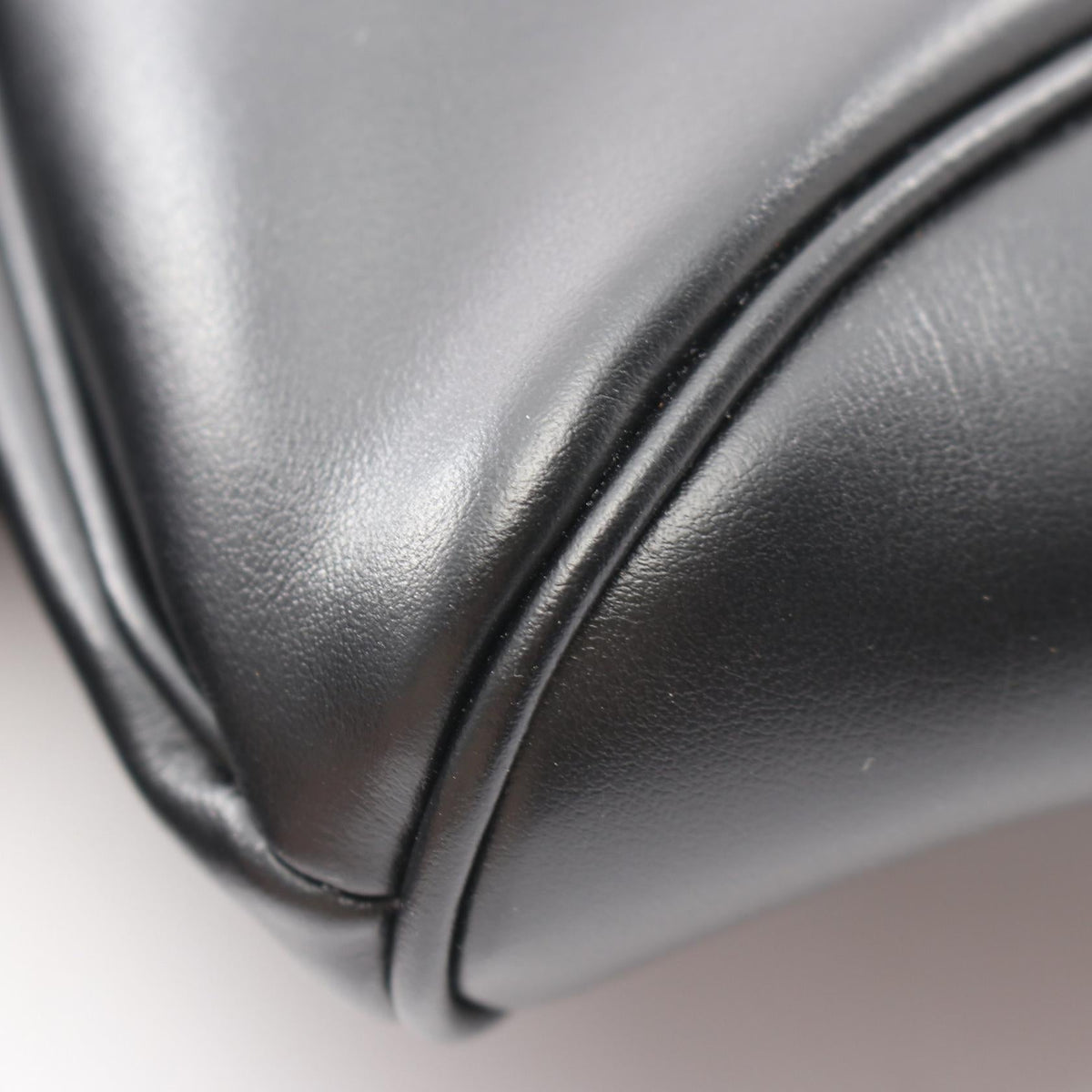 PRADA Etude · Softy Calf Leather