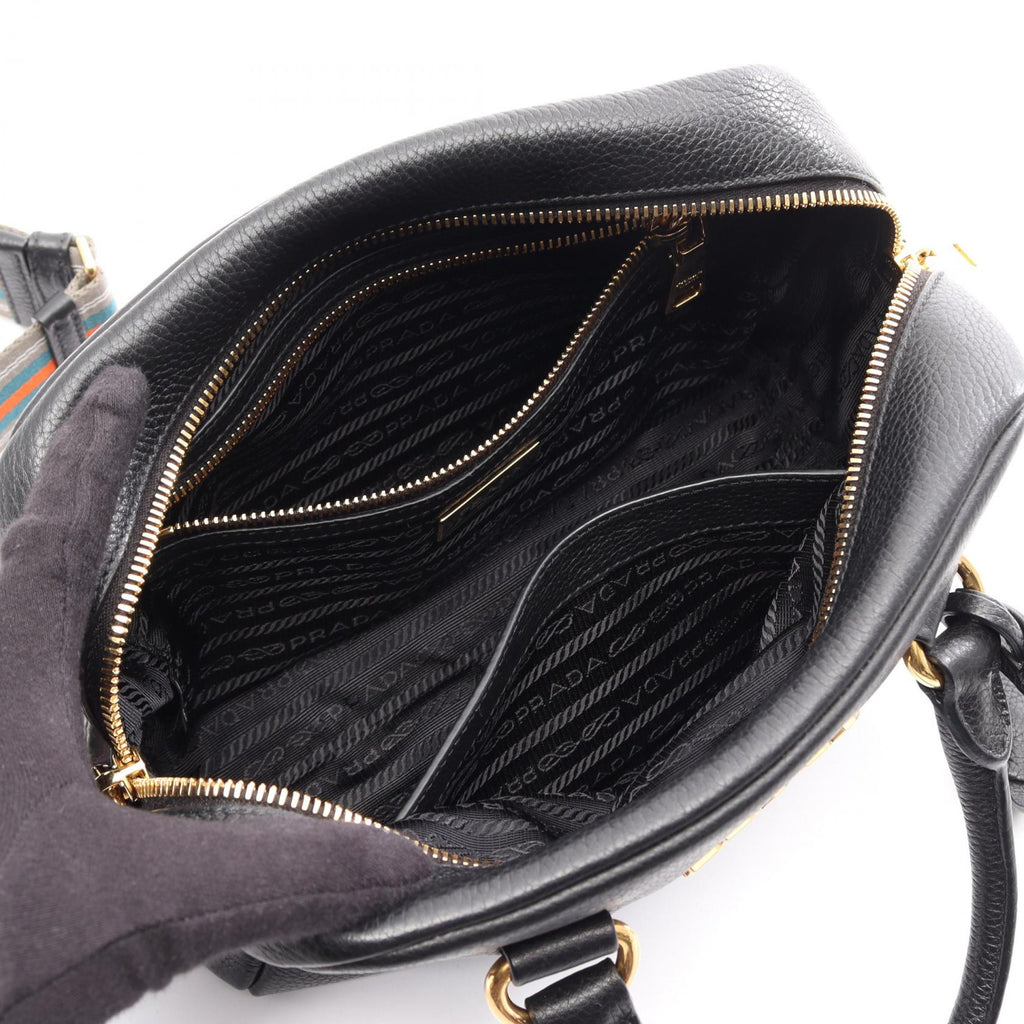 Prada Vitello Phenix · Crossbody Bag