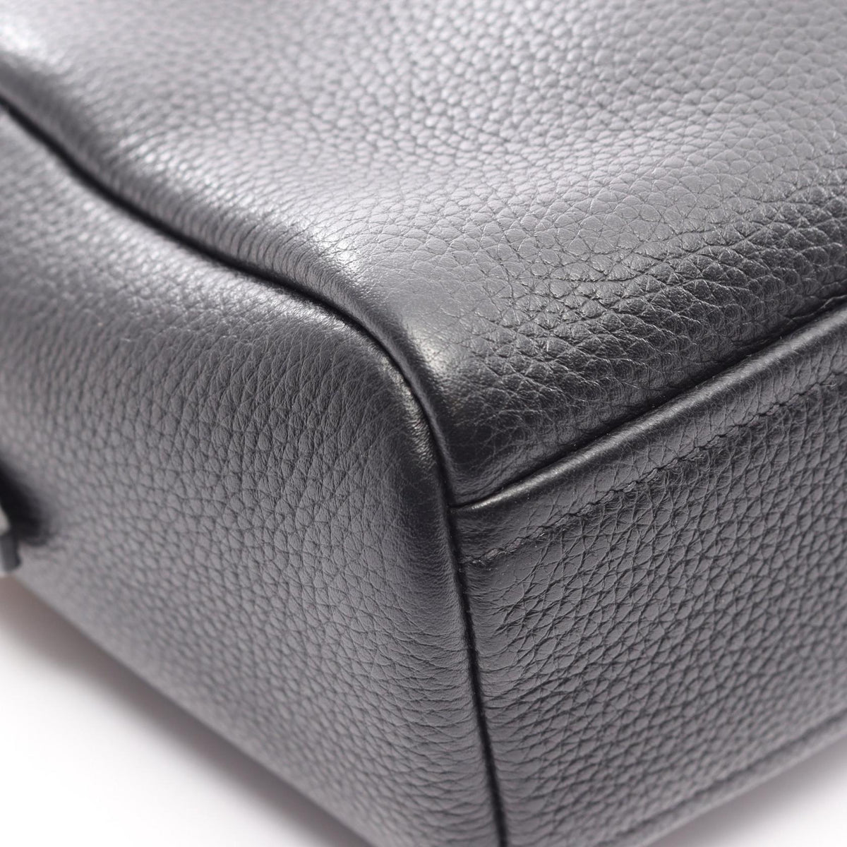 Prada Vitello Phenix · Crossbody Bag