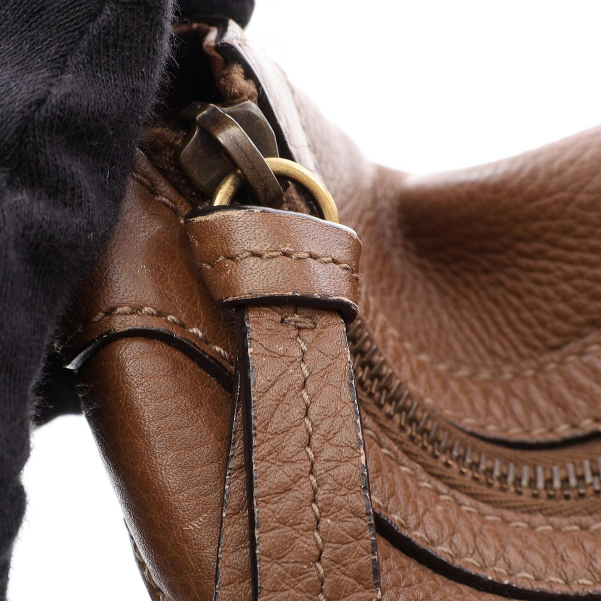 Gucci Interlocking G · Calf Leather