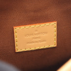 Louis Vuitton Fold Me Pouch · Monogram