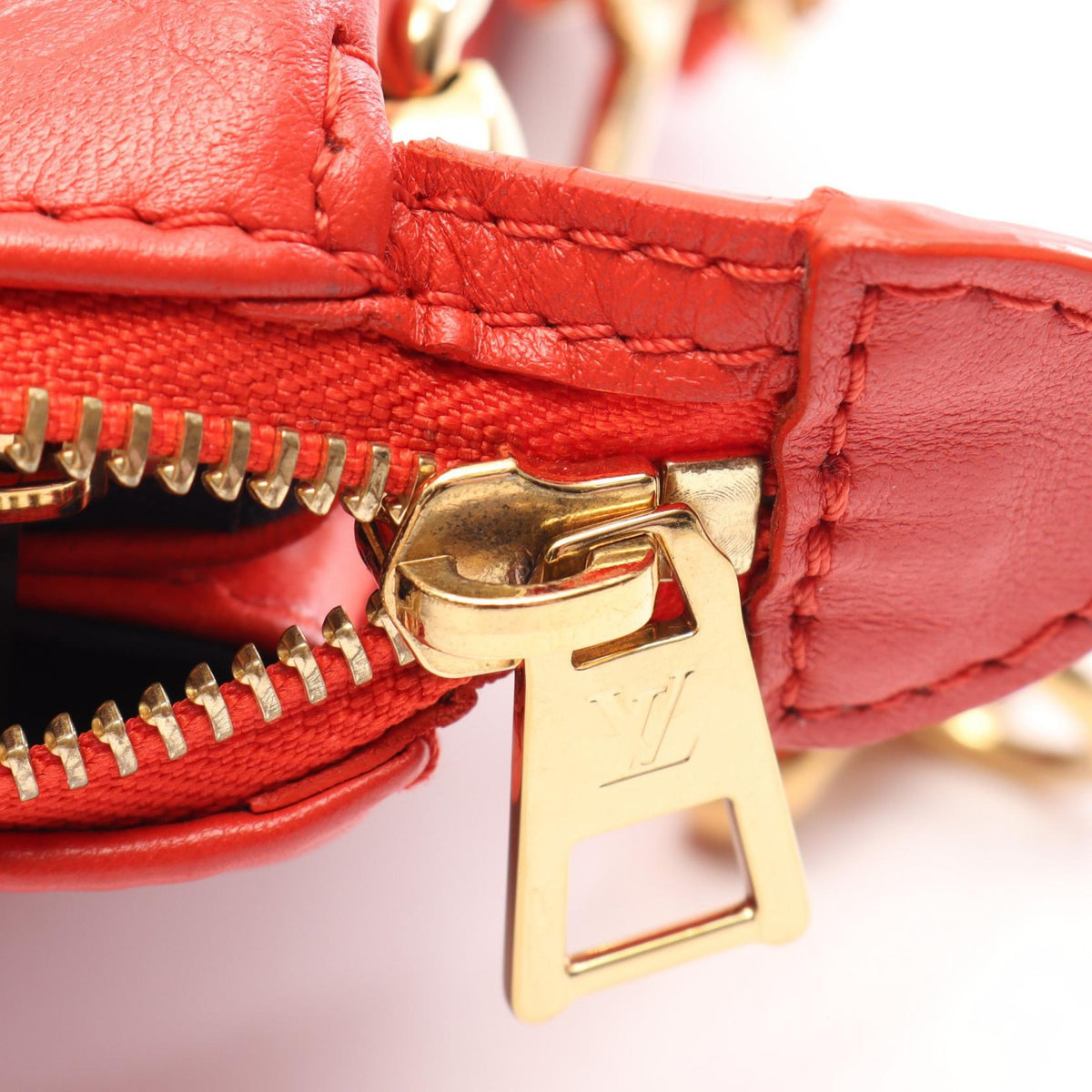 Louis Vuitton Coussin PM · Monogram Emboss