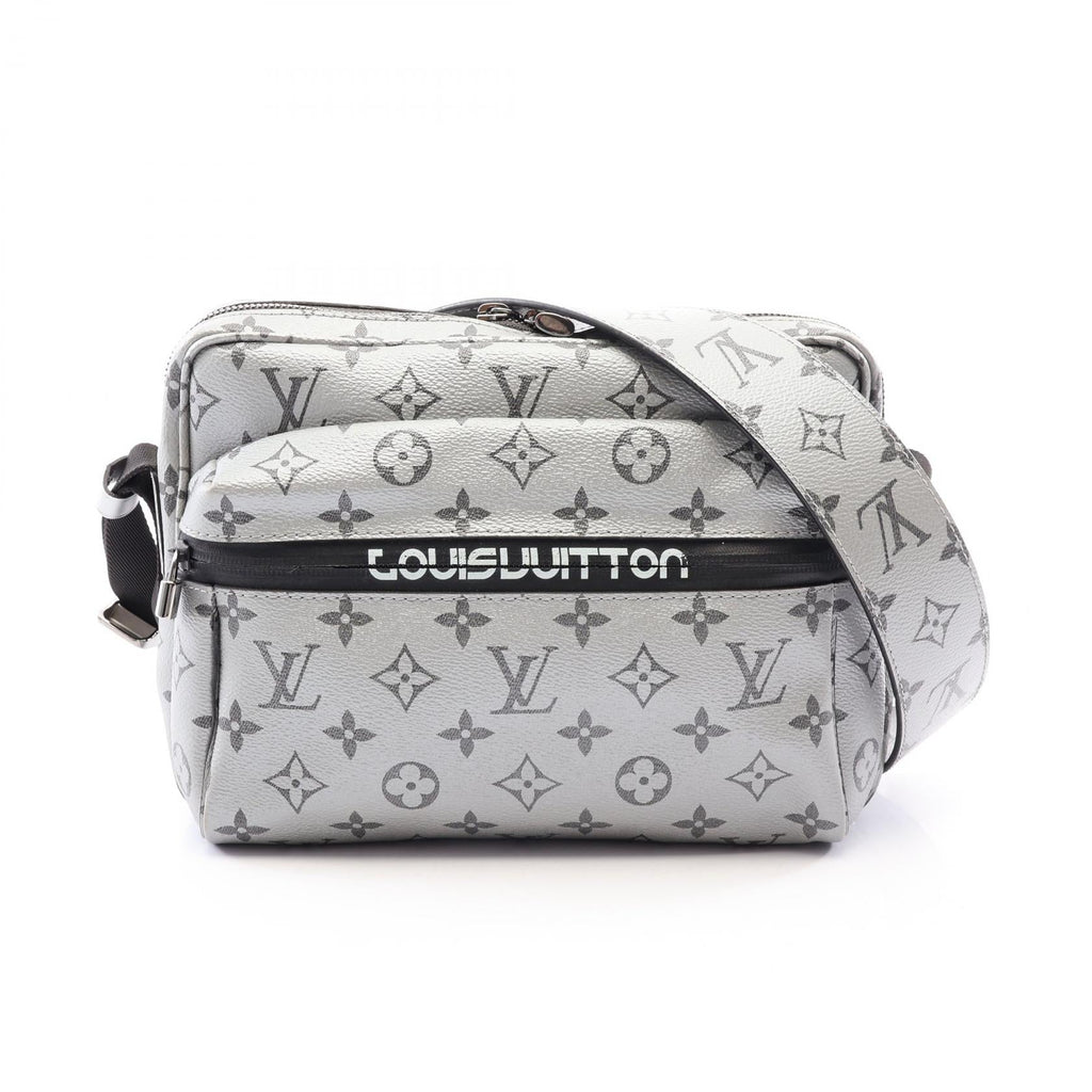 Louis Vuitton Reflect · Monogram Messenger