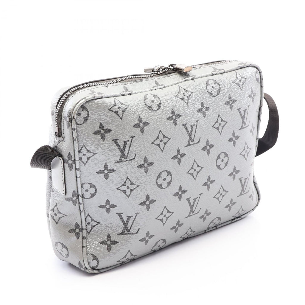 Louis Vuitton Reflect · Monogram Messenger