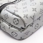 Louis Vuitton Reflect · Monogram Messenger
