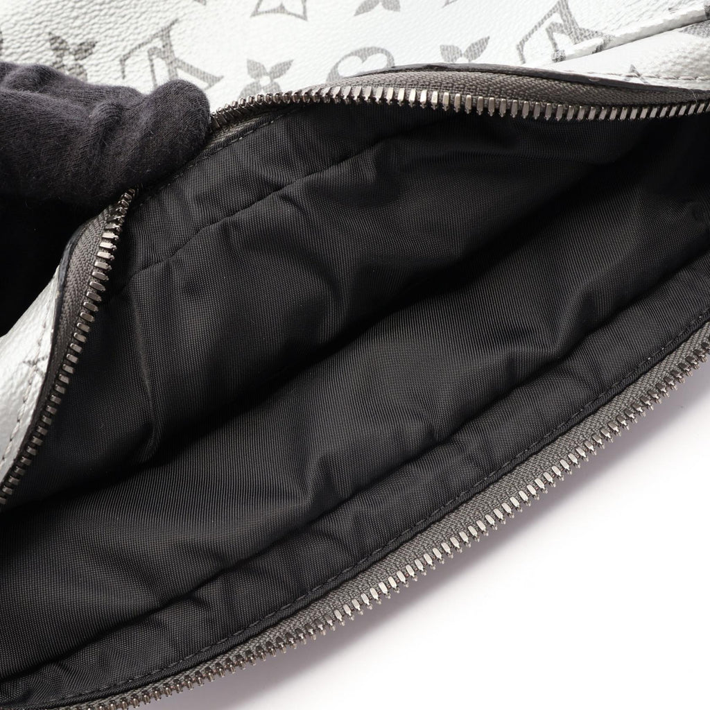 Louis Vuitton Reflect · Monogram Messenger