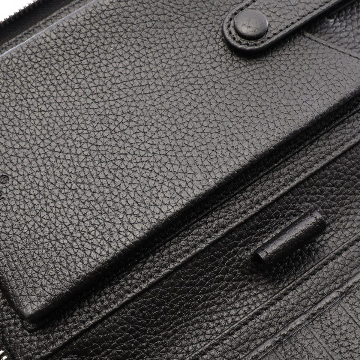 Gucci Jumbo GG · Travel Document Wallet