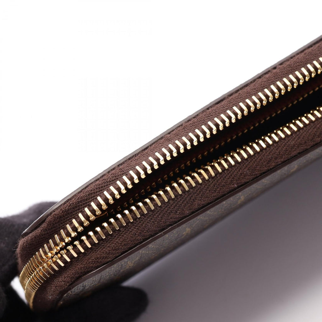 Saint Laurent Monogram · Zip Wallet