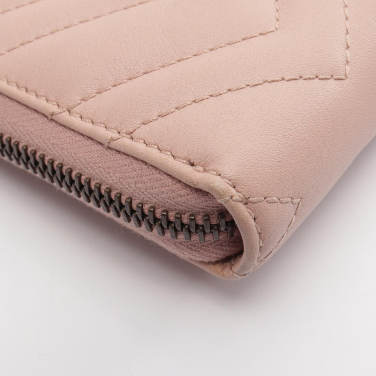Gucci GG Marmont · Zip Around Wallet