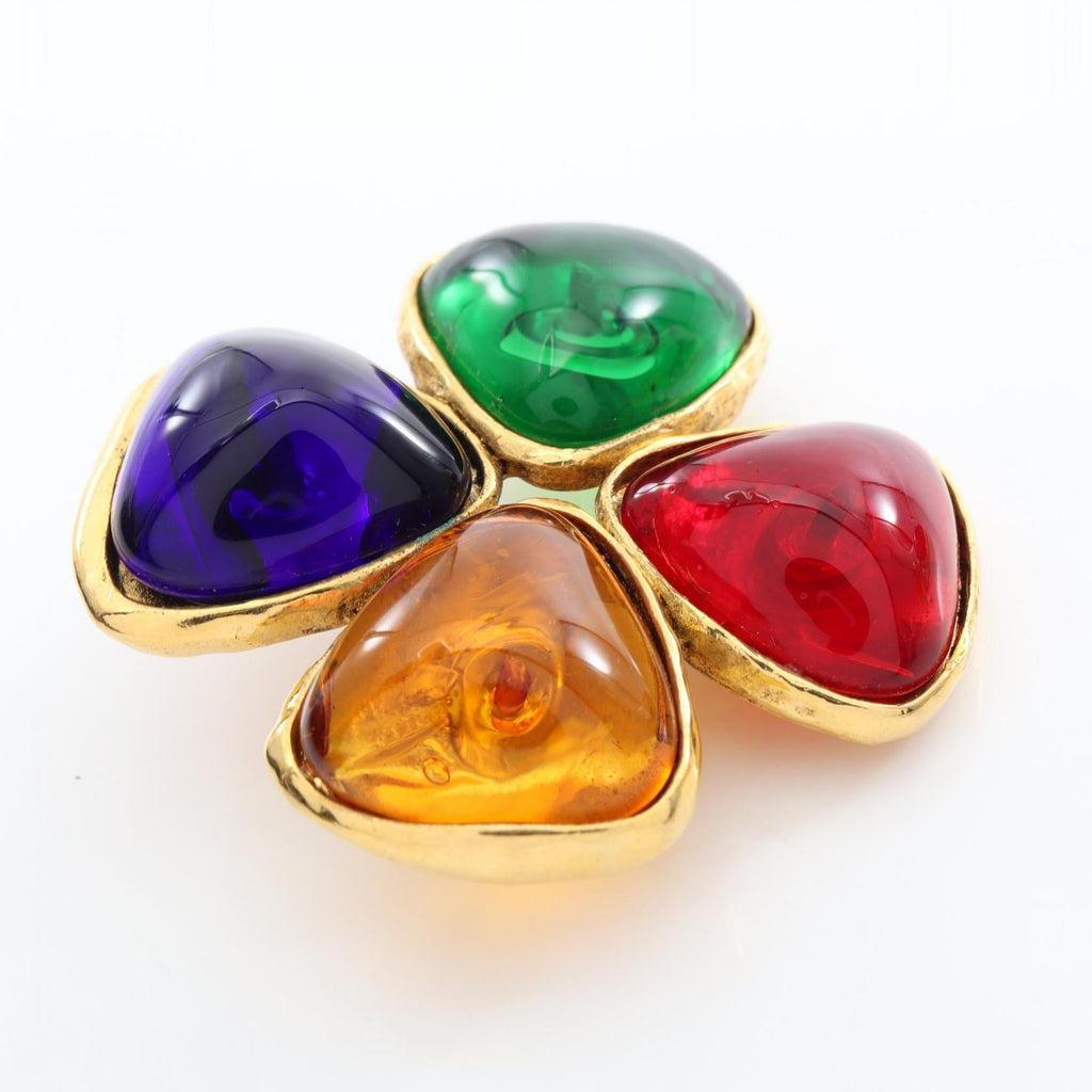 CHANEL Coco CC Clip Earrings · Colored Stone