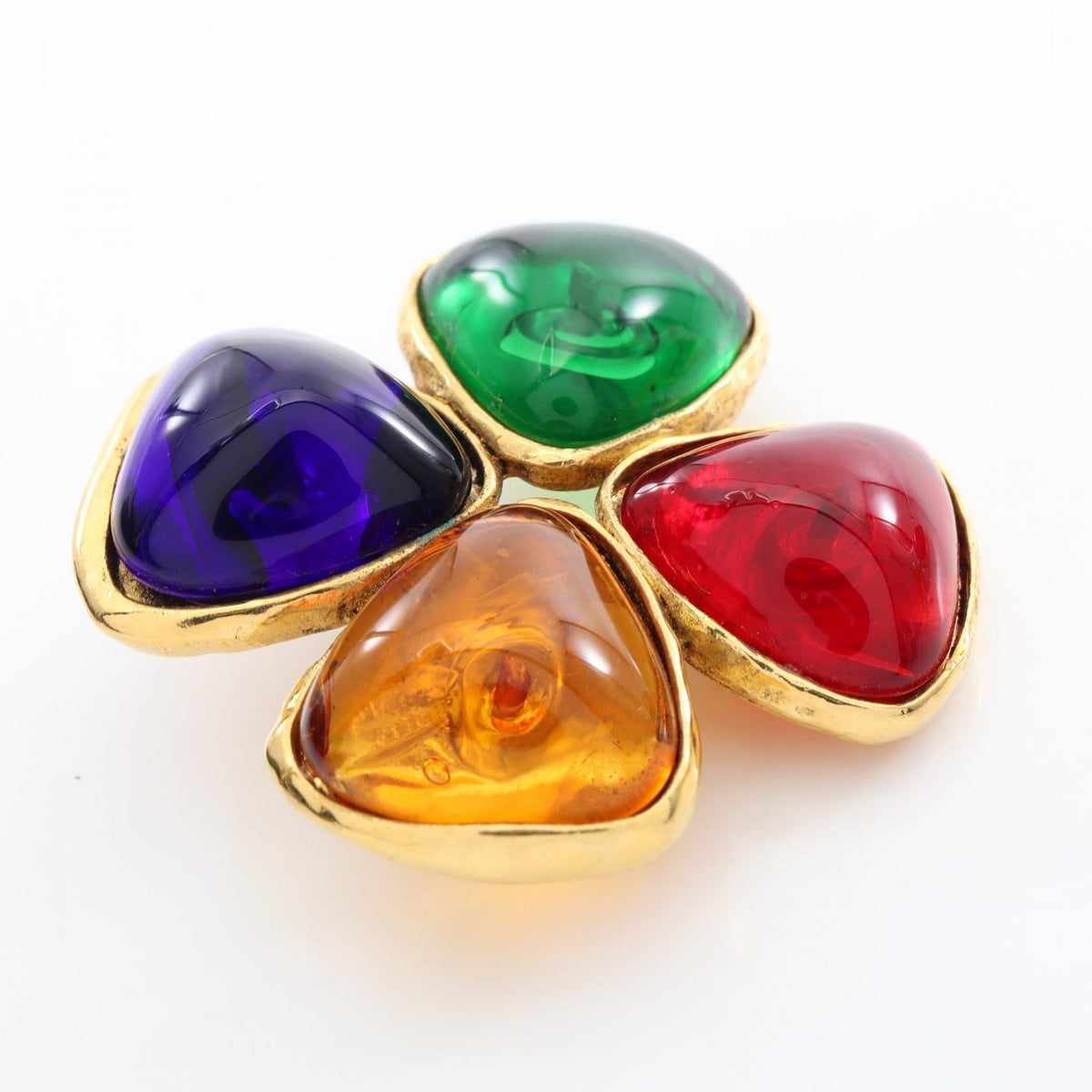 CHANEL Coco CC Clip Earrings · Colored Stone