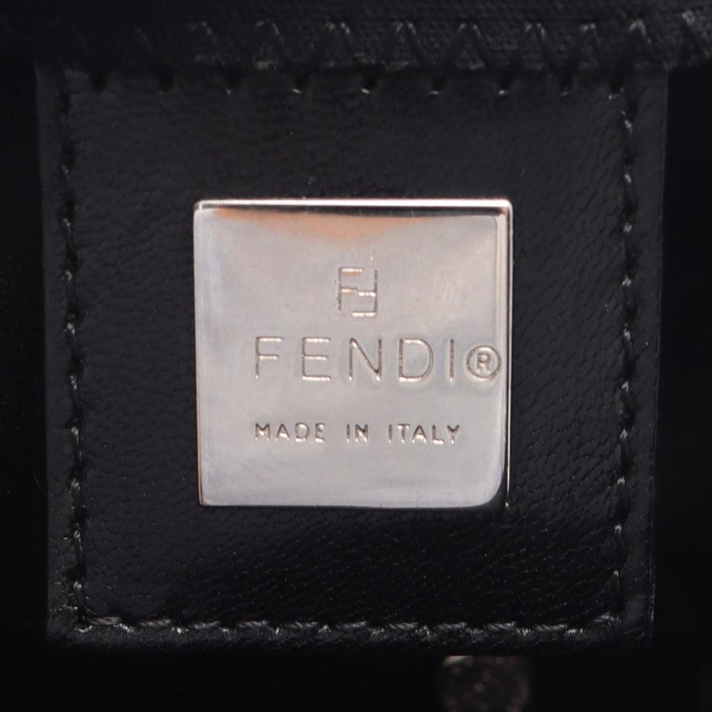 FENDI Mamma Bucket · Leather