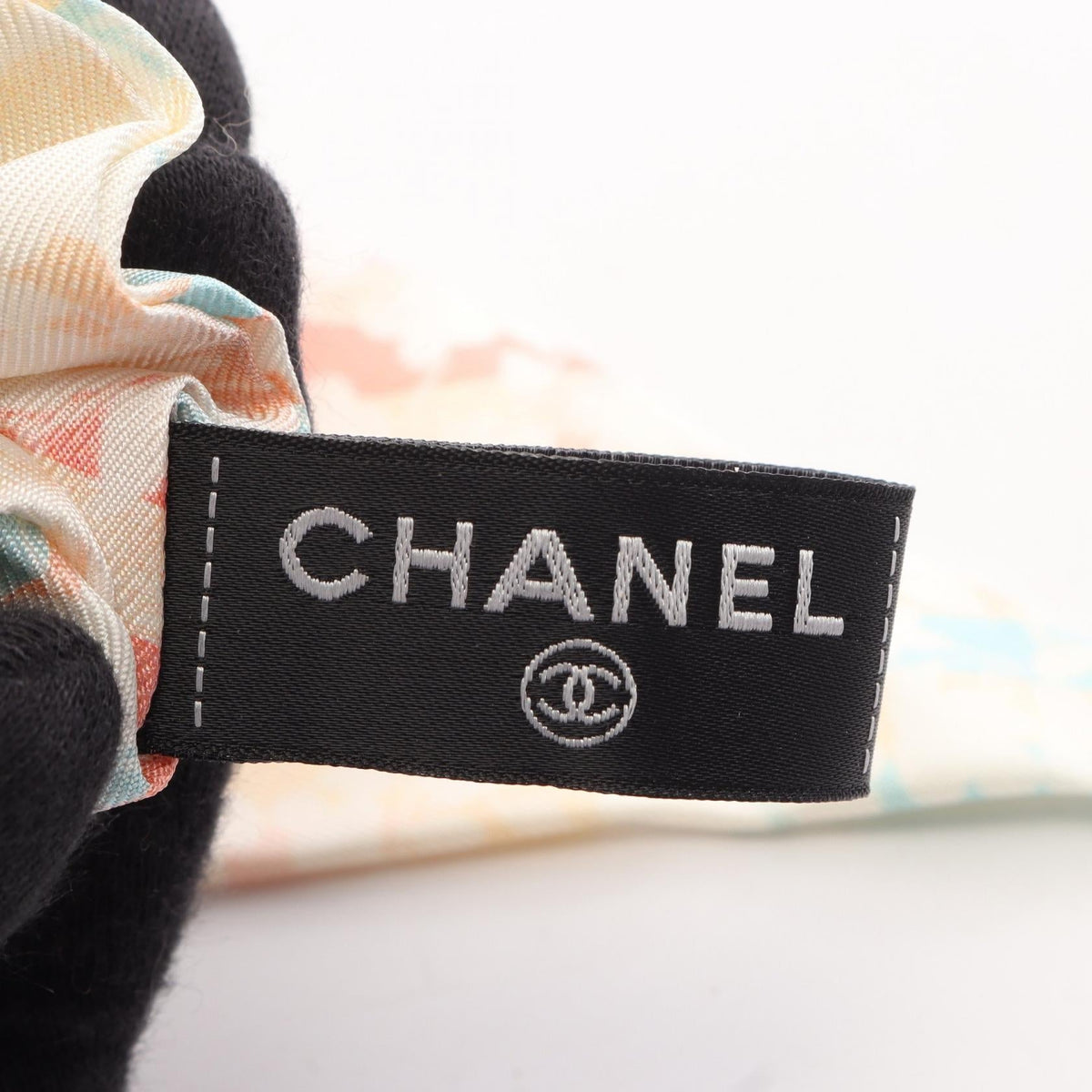 Chanel · Floral Ribbon Scrunchie · Silk