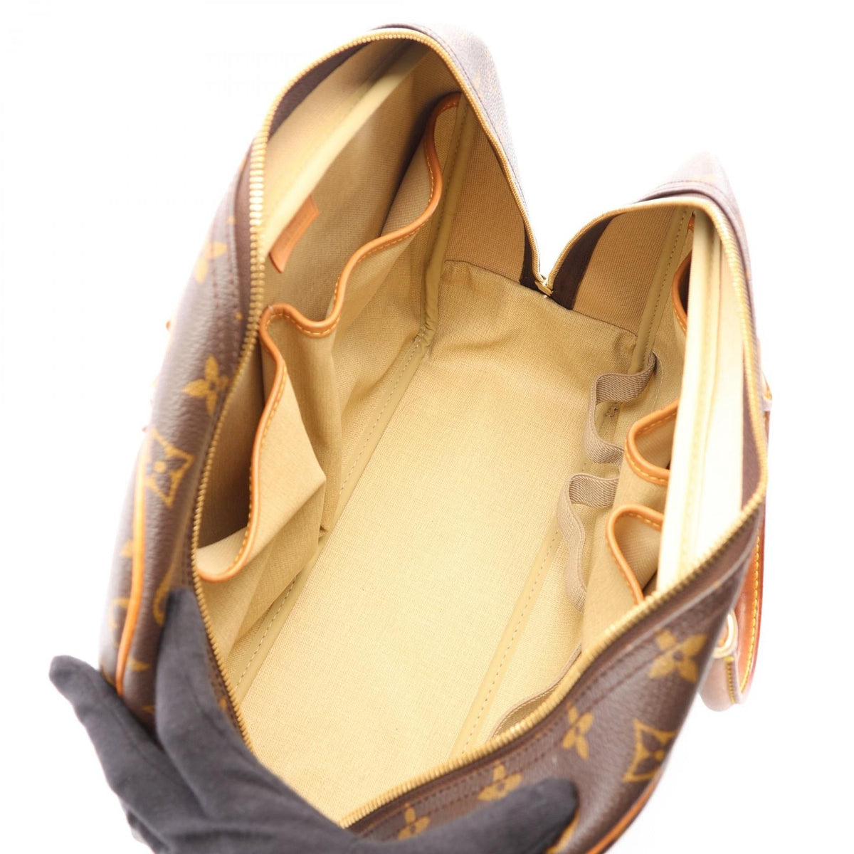 Louis Vuitton Deauville · Monogram Canvas