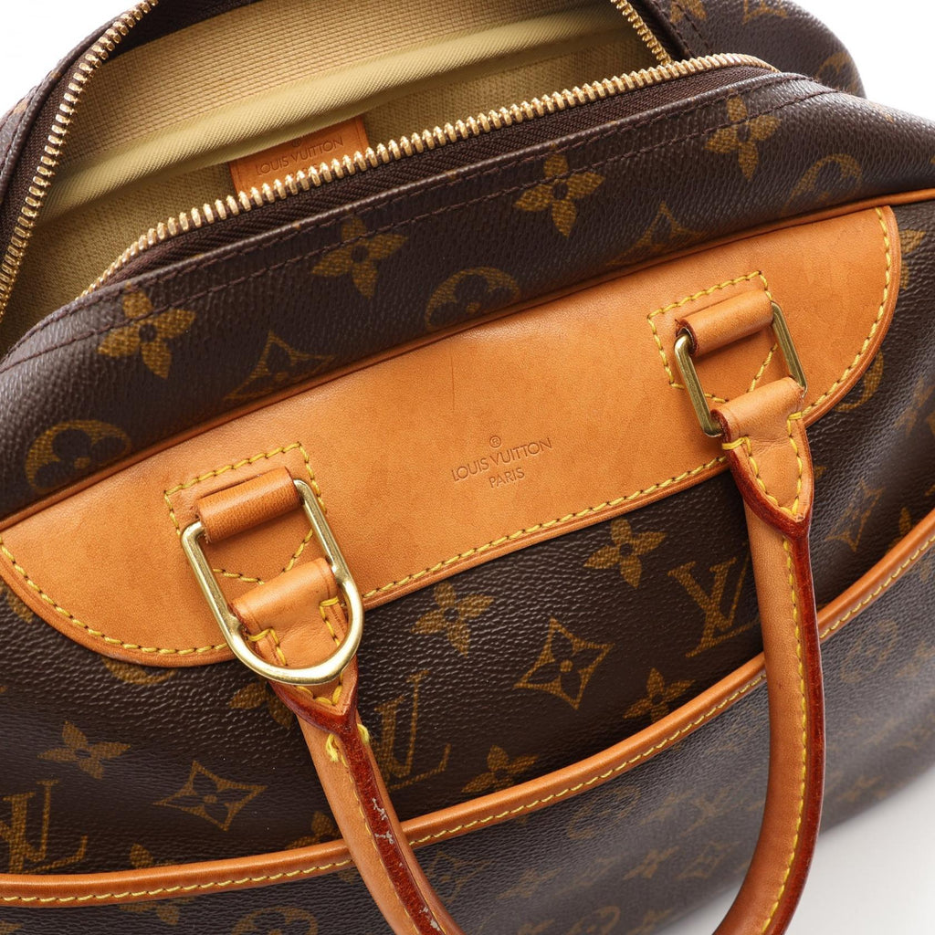 Louis Vuitton Deauville · Monogram Canvas