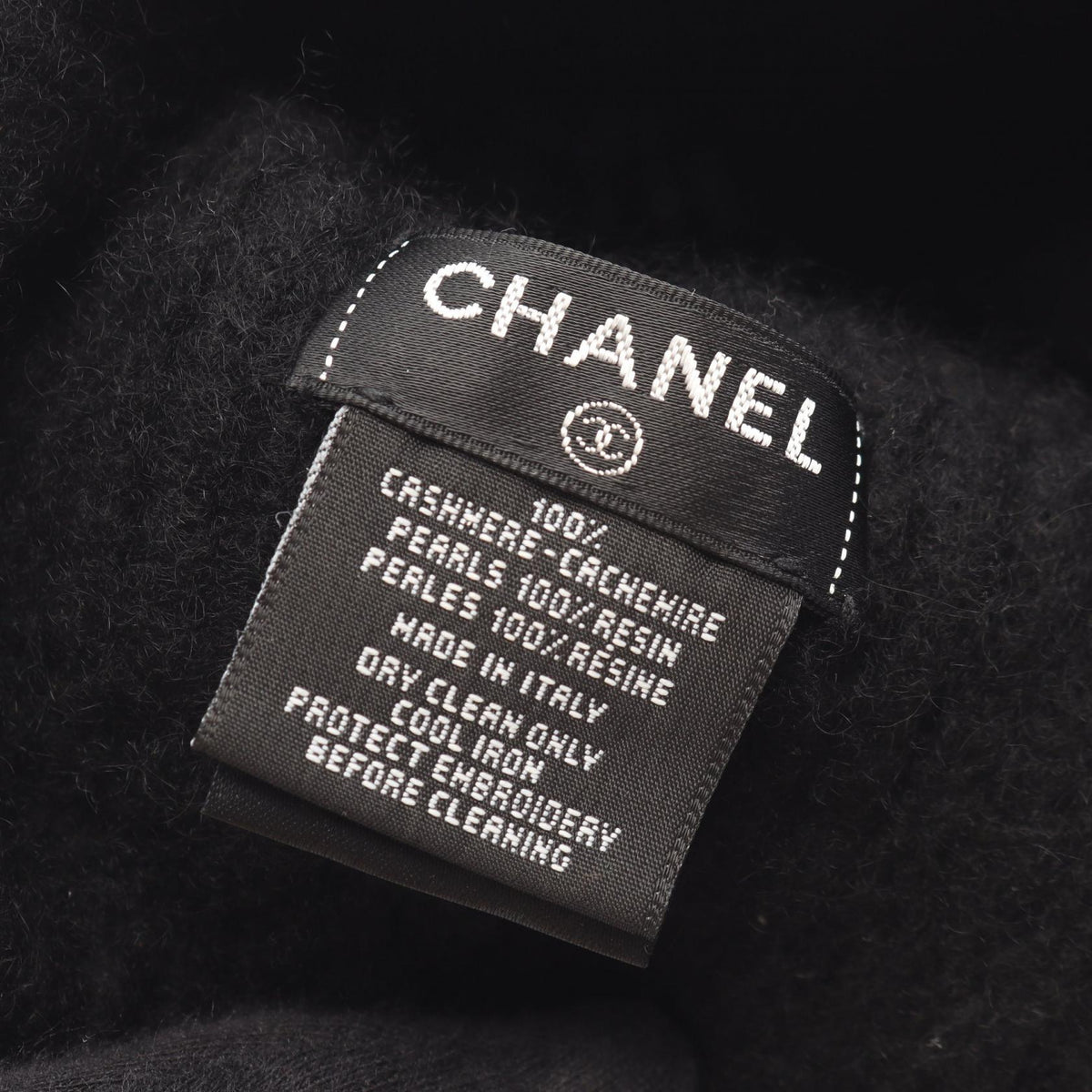 Chanel Pearl Logo · Cashmere Knit Hat